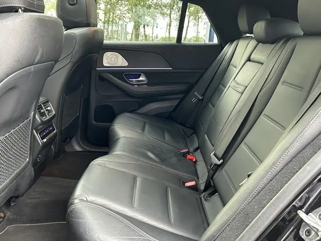 Mercedes-Benz 300