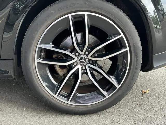 Mercedes-Benz 300