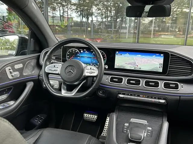 Mercedes-Benz 300