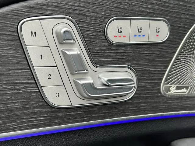 Mercedes-Benz 300