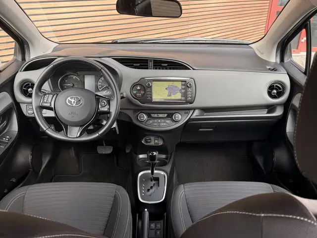 Toyota Yaris 1.5 Hybrid Design Camera / Clima / Navi / Trekhaak