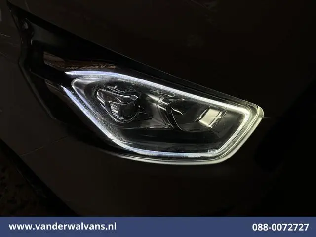 Ford Transit Custom 2.0 TDCI 130pk L2H1 Euro6 Airco | LED | Cruisecontrol | Verwarmde voorruit | Par...