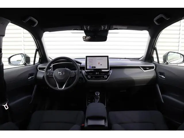 Toyota Corolla Cross Hybrid 180 Dynamic, €3.000,- Inruilpremie! Apple Carplay/Android Auto, BSM, Stu...