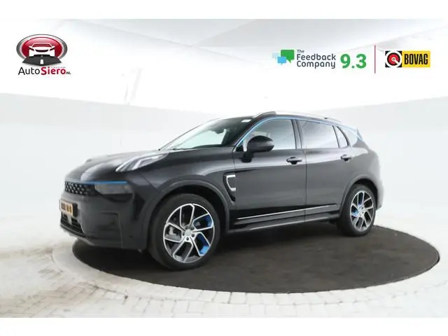 Lynk & Co 01