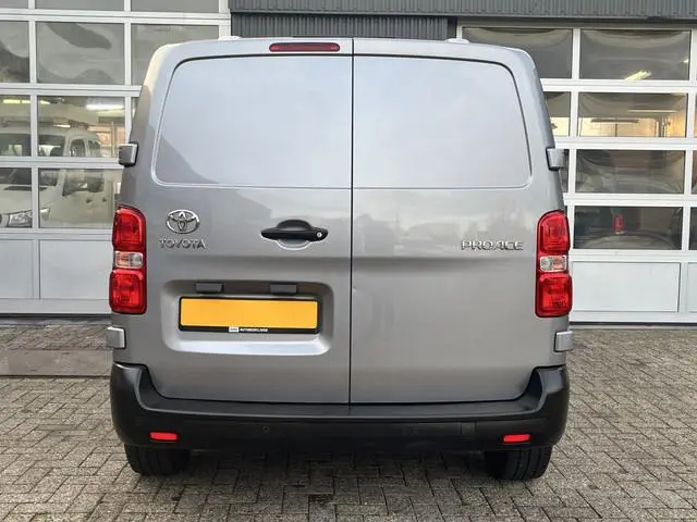Toyota pro-ace