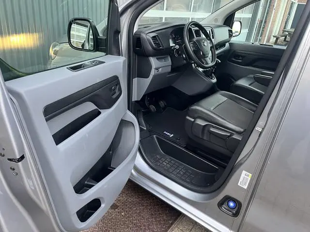 Toyota pro-ace