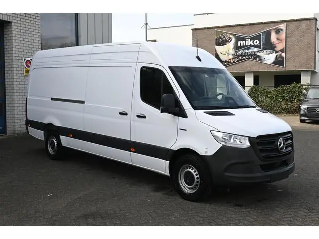 Mercedes-Benz eSprinter 314 RWD L3H2 Pro 81kWh DC-opladen 115 kW, 270 graden achterdeuren, Etc.