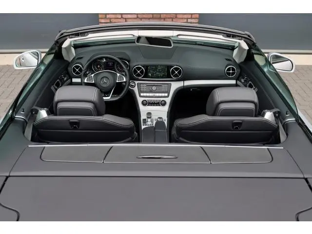Mercedes-Benz SL-klasse 400 AMG Line Aut9 | Panoramadak | Harman&Kardon | Stoelverwarming/-ventilati...