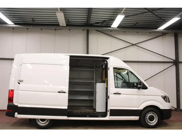 Volkswagen Crafter 35 2.0 TDI 140PK L3H3 EURO 6 3000KG trekvermogen Volkswagen Crafter 35 2.0 TDI 14...