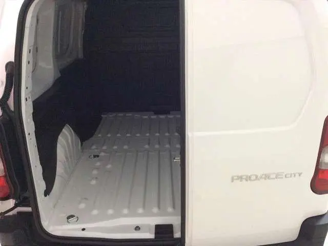 Toyota pro-ace