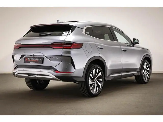 BYD SEAL U 1.5 DM-i FWD Boost | PANORAMADAK | STUURVERWARMING | STOELVENTILATIE | 360 CAMERA | NIEUW