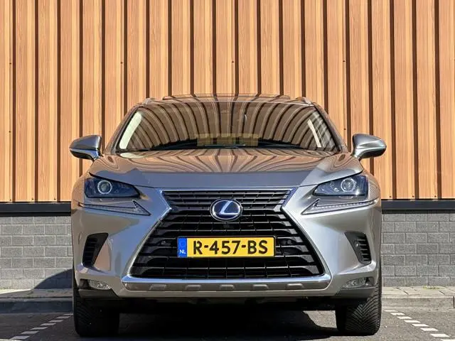 Lexus NX 300h AWD Luxury Line | Schuif/Kanteldak | Cruise Control | Achteruitrijcamera | Keyless Go/...