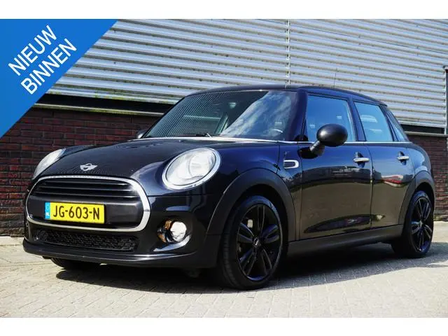 MINI 5-Deurs 1.2 One Business/2e Eign./Navigatie/Airco/Netjes!