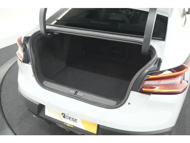 Citroën C4 X
