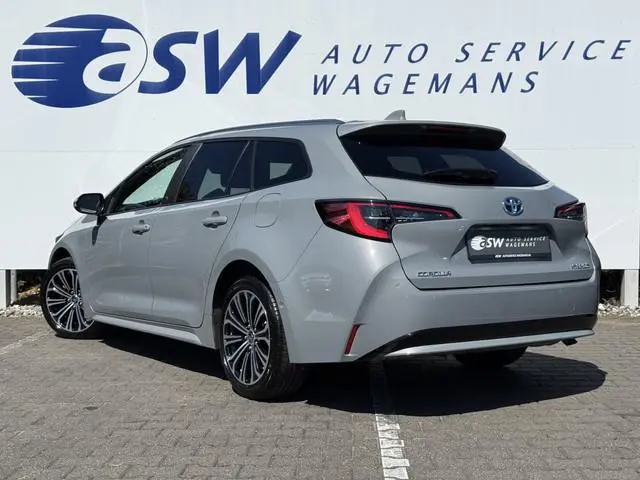Toyota Corolla Touring Sports 1.8 Hybrid Team D | ACC | CarPlay | Camera | LED | DAB+ | 17 inch