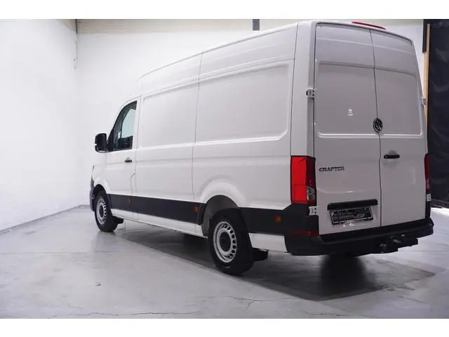 Volkswagen Crafter 2.0 TDI L3H3 Navi, Trekhaak, Laadruimte Pakket PDC V+A, Apple Carplay, 3-Zits