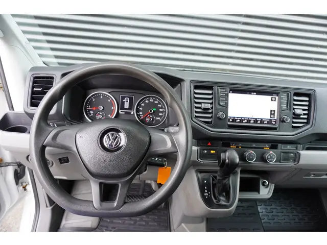 Volkswagen Crafter 35 177PK Automaat 4X4 L3H2/L2H1 4Motion  Trekhaak Camera Navigatie Stoelverwarmin...