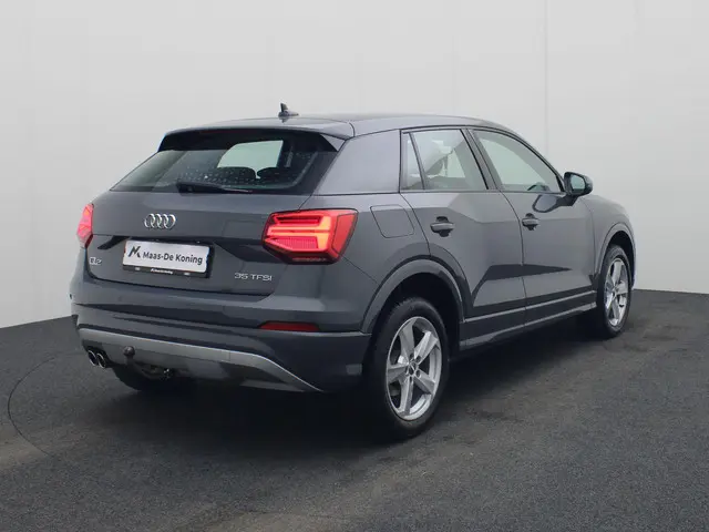 Audi Q2 35 TFSI 150pk S-Tronic CoD Design Pro Line Plus · Navigatie · Trekhaak · Stoelverwarming