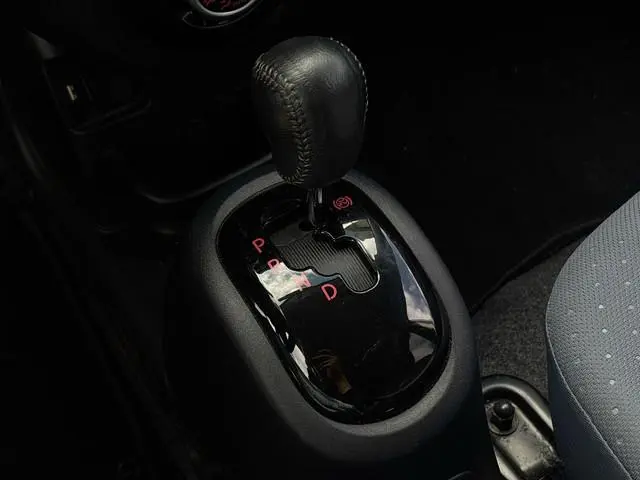 Peugeot iOn