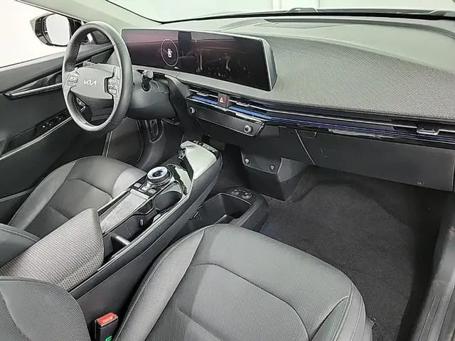 Kia EV6 Plus 77.4 kWh 3-Fase 1e-Eig. & Dealer-Onderh. BOVAG-Garantie. NL-Auto.