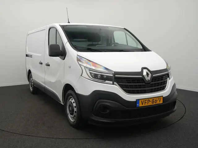 Renault Trafic 2.0 dCi 120 T29 L1H1 Comfort - Complete Kastinrichting! - Airco - DAB - Trekhaak