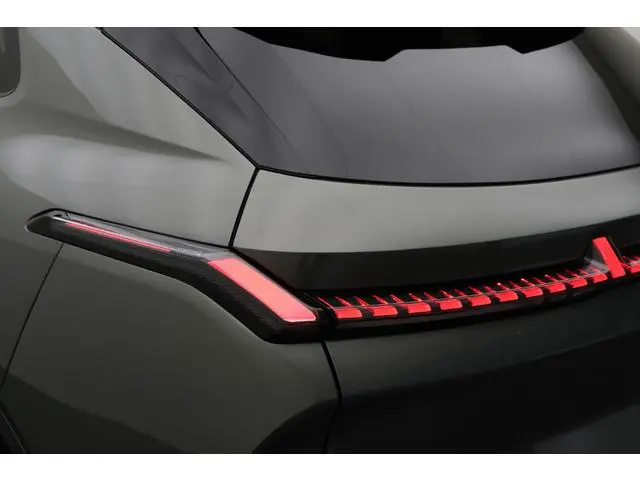Lynk & Co 08