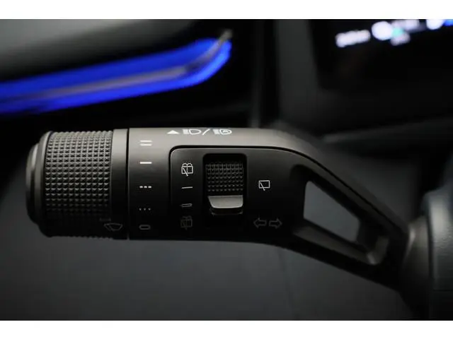 Lynk & Co 08