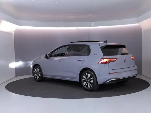 Volkswagen Golf 1.5 eTSI Life Edition GOAL 116 pk Automaat (DSG) | Verlengde garantie | Navigatie |...