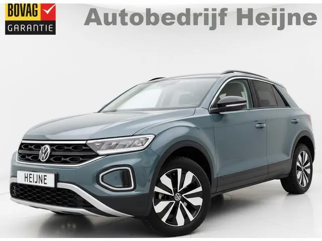 Volkswagen T-Roc TSI 115PK LIFE GOAL EDITION NAVI/CARPLAY/STOELVERWARMING WORDT VERWACHT!