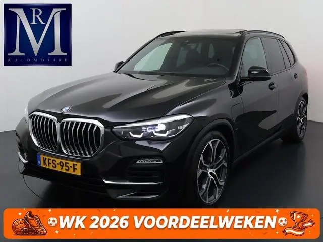 BMW X5 xDrive45e High Executive VAN: 55.900,- VOOR: 51.877,- UW WKVOORDEEL: 4.023,- | HARMAN KARDON|...