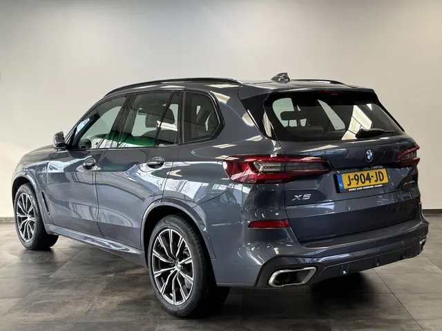 BMW X5 xDrive45e High Executive M-Sport Head Up Display Harman/Kardon Shadowline ! 2e Paasdag geopen...