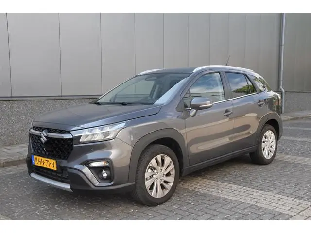 Suzuki S-Cross