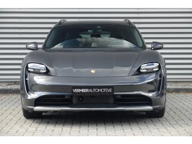 Porsche Taycan Cross Turismo 4 93 kWh | Sport Chrono | Panodak | Approved | Ventilatie |  Bose | Luc...