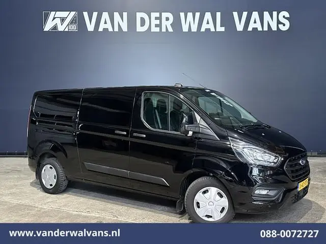 Ford Transit Custom 2.0 TDCI 131pk L2H1 Euro6 Airco | Camera | Leder | Navigatie | LED | Cruisecontr...