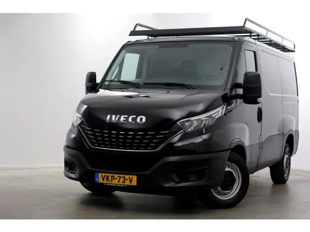 Iveco Daily 35S16 160pk HiMatic Automaat L1H1 LED/Airco/Camera Trekhaak 3500kg 06-2021