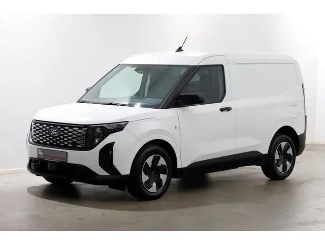 Ford E-Transit Courier