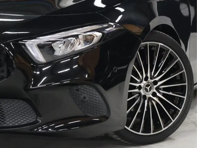 Mercedes-Benz A-klasse 180 Business Solution Luxury [STOELVERWARMING, CAMERA, DIGITAL DASH, CRUISE C...