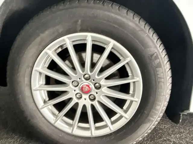 Jaguar I-PACE EV400 SE 90 kWh Lederen bekleding | Meridian Geluidsysteem | Alarm Soh Waarde (batteri...