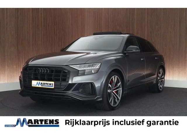 Audi Q8 60 TFSI e 462pk quattro Competition Matrix Panoramadak Trekhaak Memory Camera HUD Leder B&O...