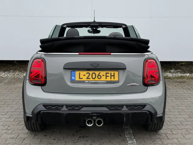MINI Cooper Cabrio