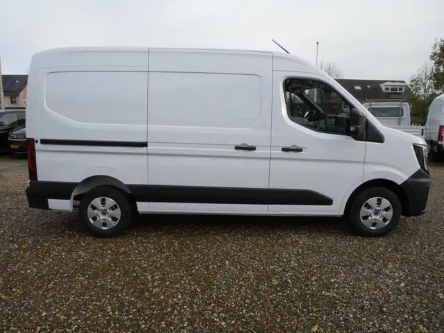 Renault Master 2.0 dCi 136PK L2H2 Airco NIEUW BPM-vrij direct uit voorraad leverbaar