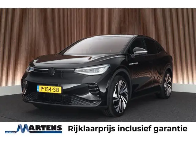 Volkswagen ID.5 GTX 300pk 77 kWh SOH 89% Trekhaak Camera Stoelverwarming Keyless Matrix LED Navigati...