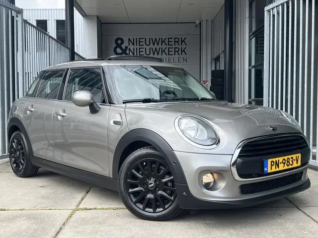 MINI Mini 1.2 One Pepper Business | SCHUIF/KANTELDAK | NAVI | PDC V+A | CRUISE CONTROL | CLIMATE CON...