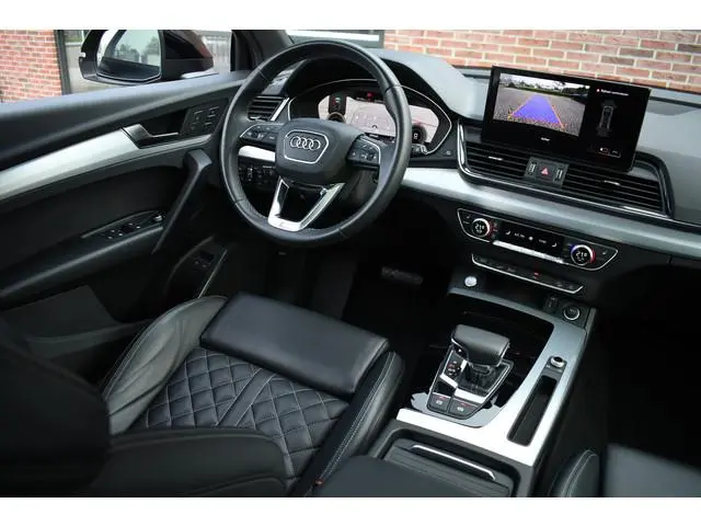 Audi Q5 Sportback 50 TFSI e S-Line Pano ACC El-zetels Ruitstiksel 20inch Camera