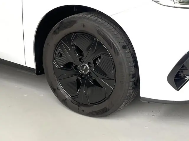 BYD SEAL