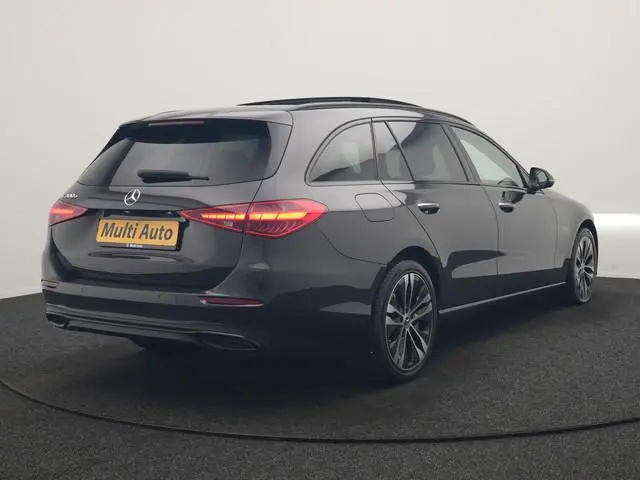 Mercedes-Benz C-klasse Estate 300 e Avantgarde 313pk Dealer O.H | Trekhaak Af Fabriek | Panodak | Ad...