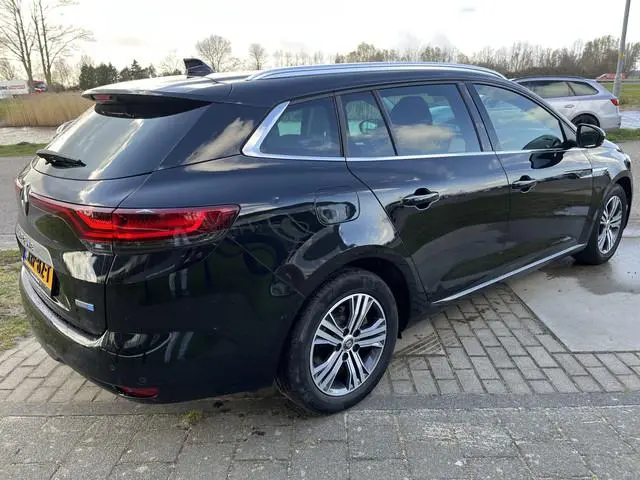 Renault Mégane Estate 1.6 E-Tech Plug-In Hybrid 160PK Intens / Automaat / Apple Carplay - Android Au...