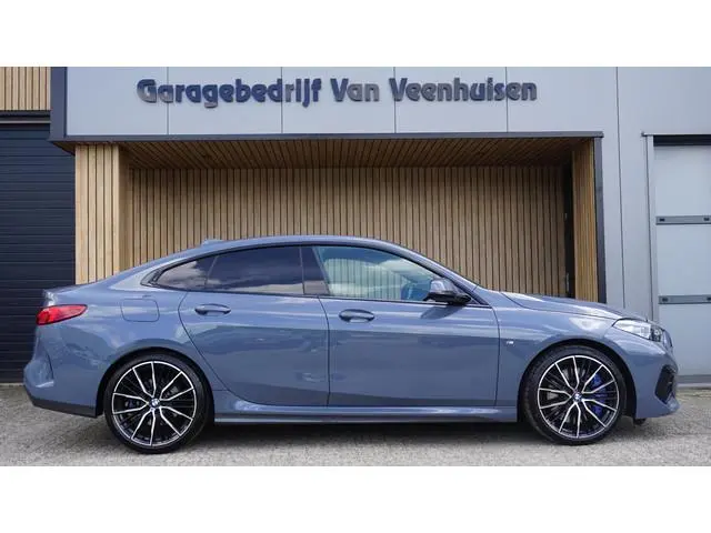 BMW 2-serie Gran Coupé 218i 140pk M-sport High Executive Shadow Line Virtual M-sport Seats Stuurwiel...