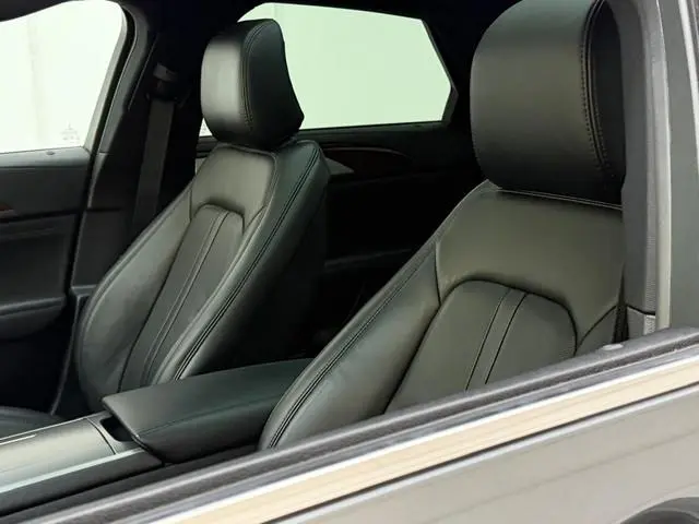 Lincoln MKZ