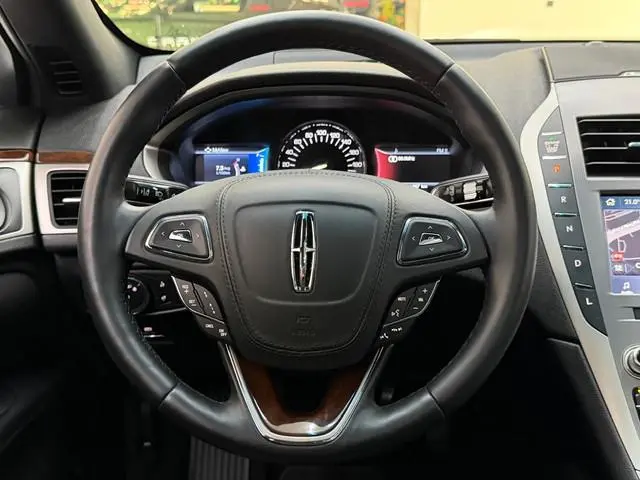 Lincoln MKZ